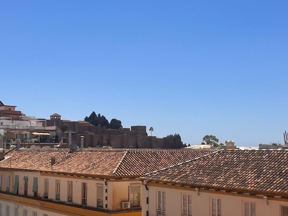Homely Malaga Cienfuegos, Plaza De La Merced Con Vistas ภายนอก รูปภาพ